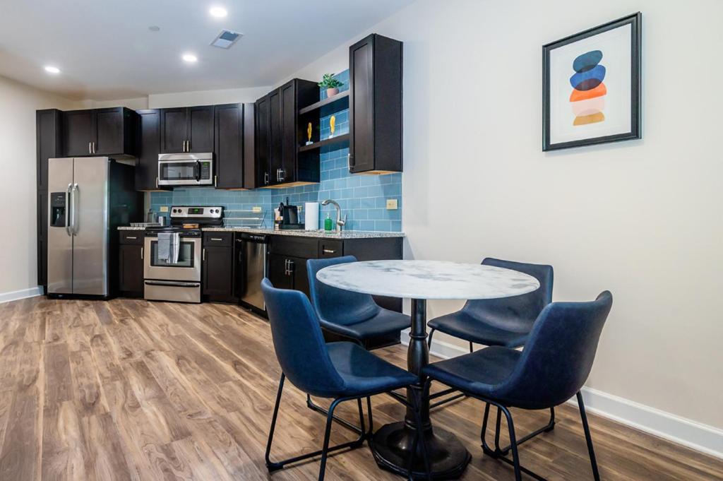 Beautiful 1Br W Balcony Gym Patio Areas Apartment Charlotte Bagian luar foto